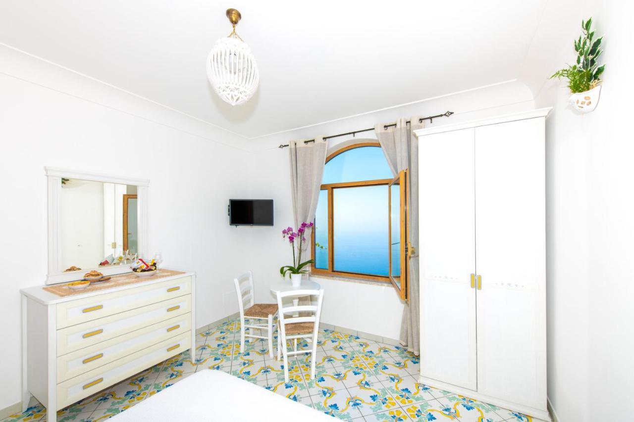 La Borragine Rooms Positano Exterior foto